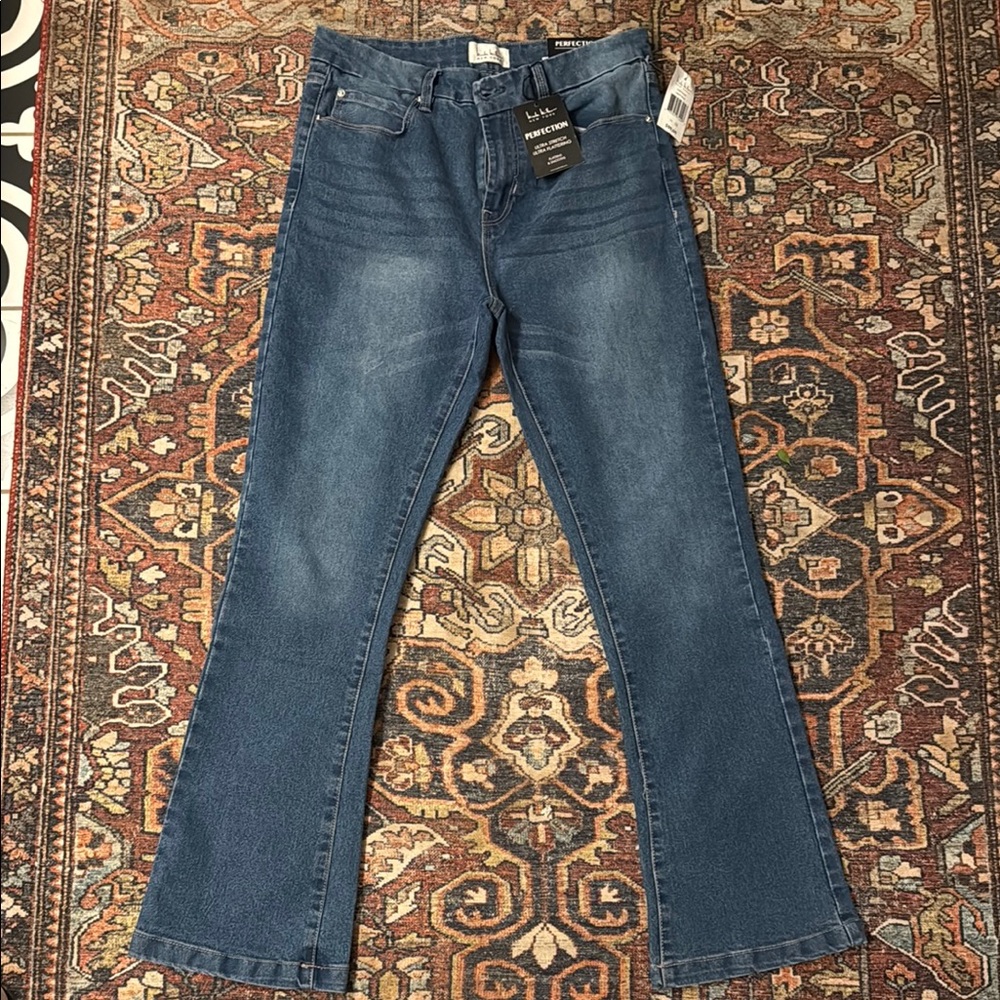 Nicole Miller Perfection Blue Flare Wide Leg Jeans - NWT